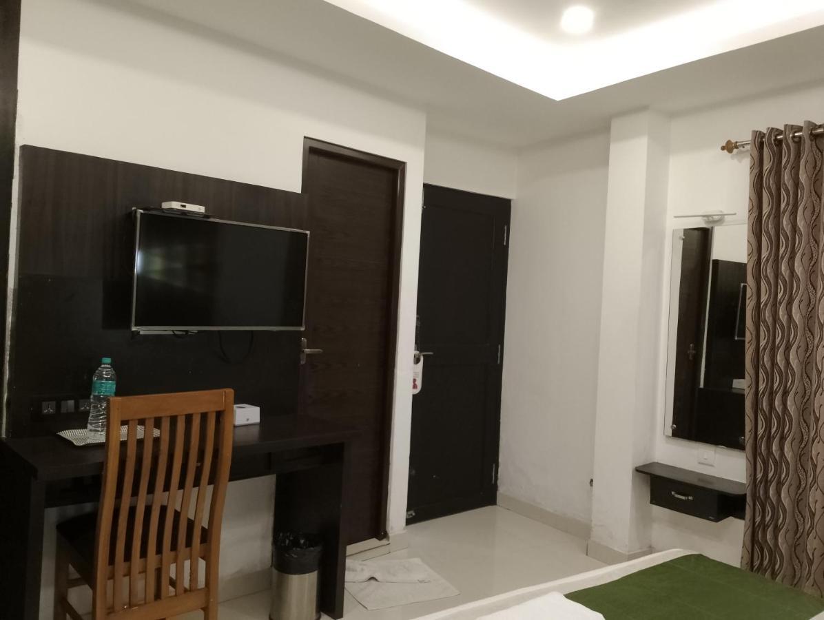 Hotel Greenlife Kochi Zewnętrze zdjęcie