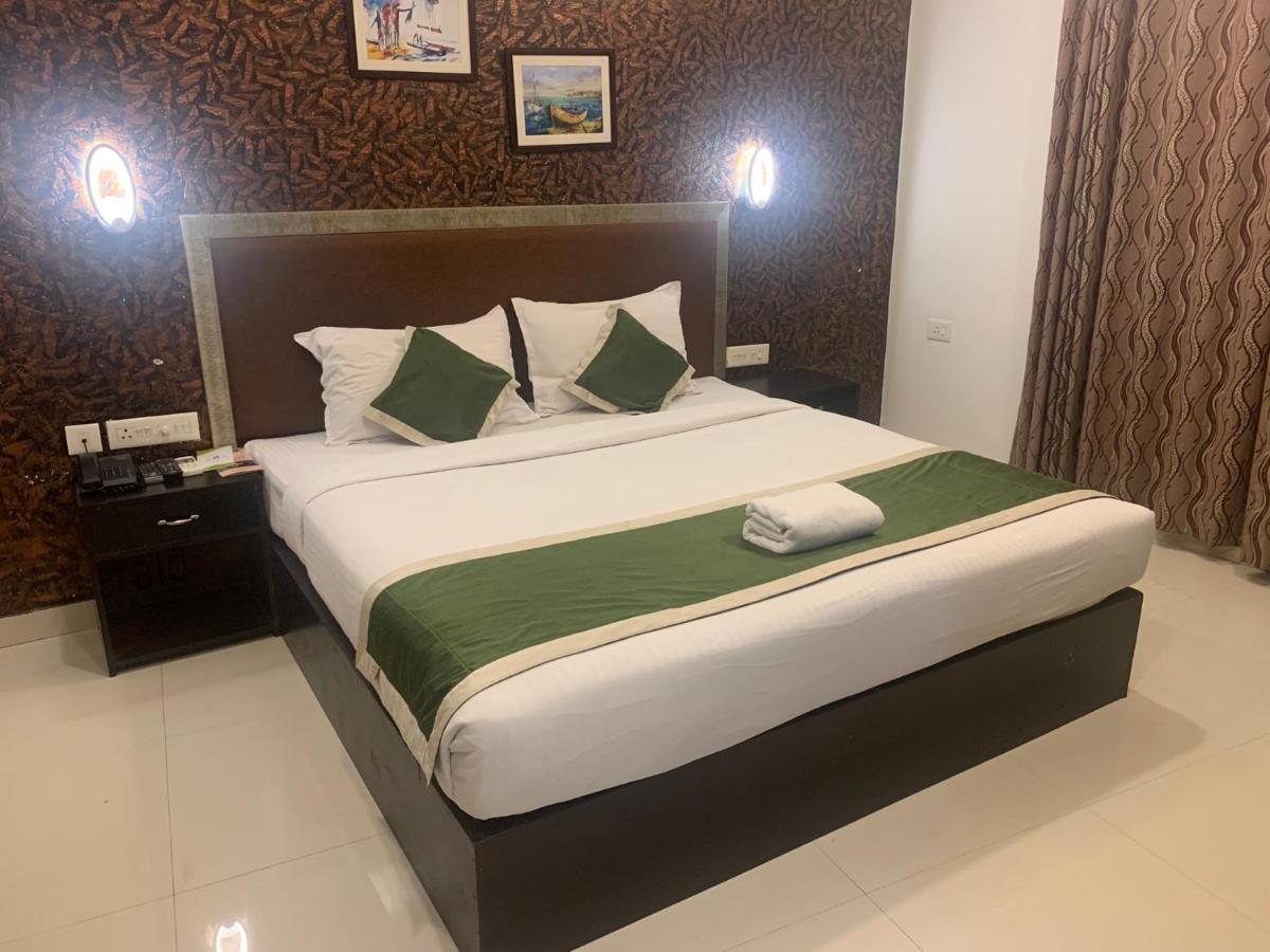 Hotel Greenlife Kochi Zewnętrze zdjęcie